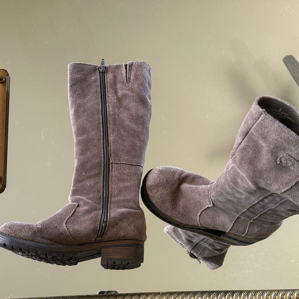 Merona Women's Gray Suede Winter Boots